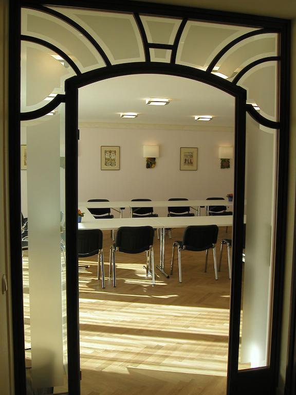 Hotel Cristal Nuremberg Luaran gambar