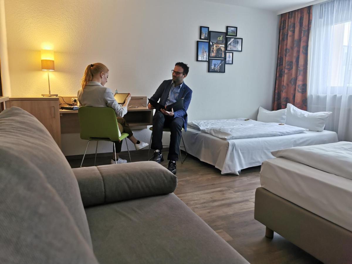 Hotel Cristal Nuremberg Luaran gambar