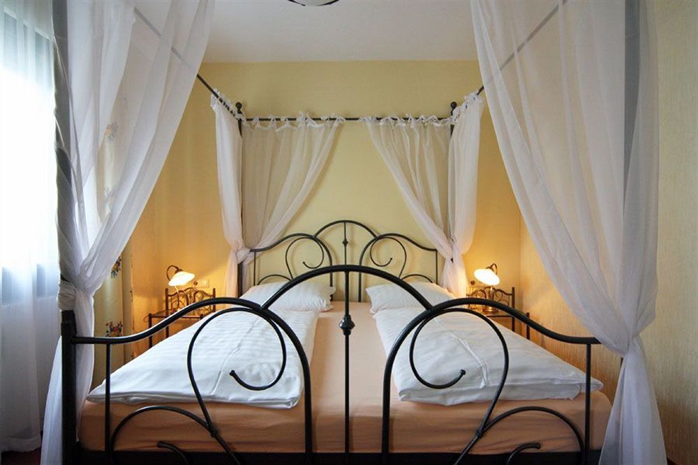 Hotel Cristal Nuremberg Bilik gambar