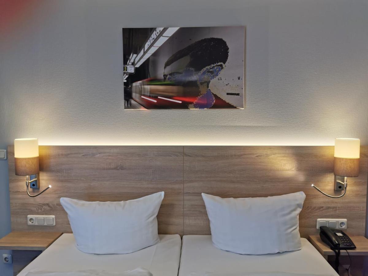 Hotel Cristal Nuremberg Luaran gambar