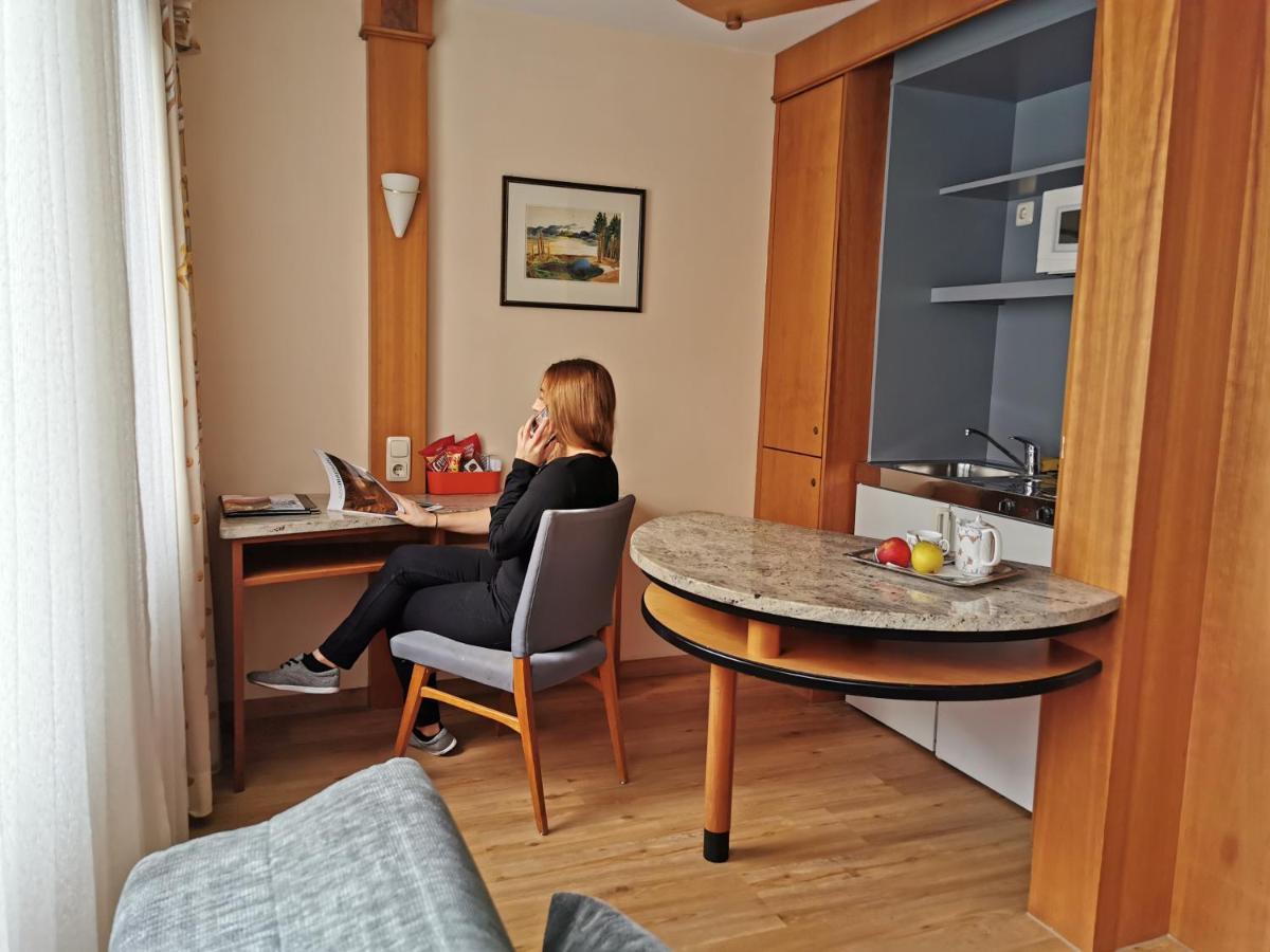 Hotel Cristal Nuremberg Luaran gambar